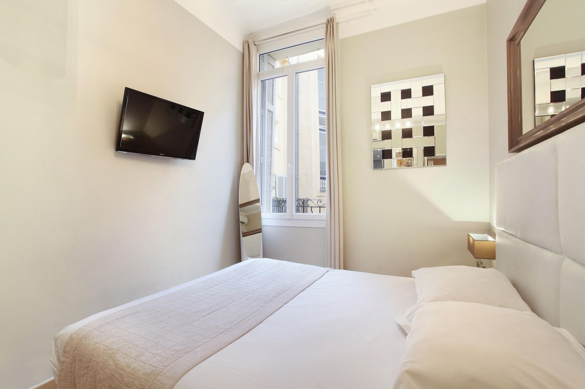 De France Hotel 3*
